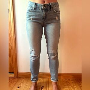 Lucky Brand light wash jeans size 4.